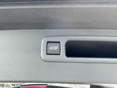 Used 2023  Toyota Highlander XLE AWD at Tecforce Automotive near Bridgeport&comma; NY
