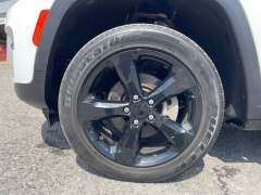 Used 2023  Jeep Grand Cherokee Altitude X 4x4 at Tecforce Automotive near Bridgeport&comma; NY