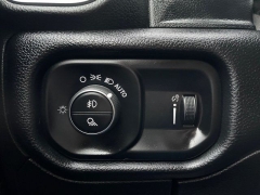 Used 2021  Ram 1500 4WD Big Horn Crew Cab 5'7" Box at Tecforce Automotive near Bridgeport&comma; NY