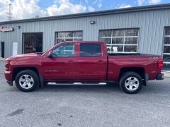 Used 2018  Chevrolet Silverado 1500 4WD Crew Cab LT Z71 at Tecforce Automotive near Bridgeport&comma; NY