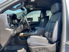 Used 2024  Chevrolet Silverado 3500HD 4WD Crew Cab 159" High Country Dsl at Tecforce Automotive near Bridgeport&comma; NY
