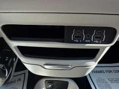 Used 2023  Chrysler Pacifica Touring L FWD at Yes Automotive near Fort Wayne&comma; IN