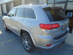 Used 2019 Jeep Grand Cherokee 4d SUV 4WD Overland V6 at Yes Automotive near Fort Wayne, IN