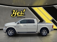 Used 2018  Ram 1500 4WD Crew Cab Laramie at Yes Automotive near Fort Wayne&comma; IN