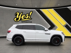 Used 2021  Volkswagen Atlas 3&period;6L V6 SEL Premium R-Line 4MOTION at Yes Automotive near Fort Wayne&comma; IN