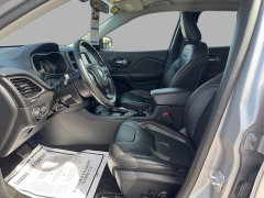 Used 2019  Jeep Renegade 4d SUV 4WD Trailhawk at Yes Automotive near Fort Wayne&comma; IN