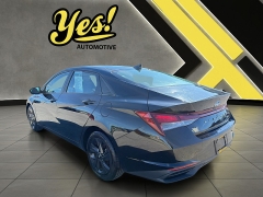 Used 2021  Hyundai Elantra SEL IVT &ast;Ltd Avail&ast; at Yes Automotive near Fort Wayne&comma; IN