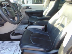 Used 2023 Chrysler Pacifica Touring L FWD at Yes Automotive near Fort Wayne, IN