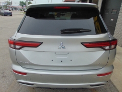 Used 2022 Mitsubishi Outlander SE FWD at Yes Automotive near Fort Wayne, IN