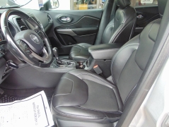 Used 2019 Jeep Cherokee 4d SUV 4WD Latitude Plus 2.4L at Yes Automotive near Fort Wayne, IN