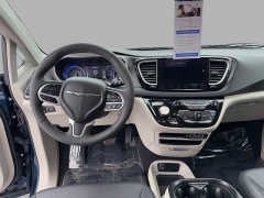 Used 2023  Chrysler Pacifica Touring L FWD at Yes Automotive near Fort Wayne&comma; IN