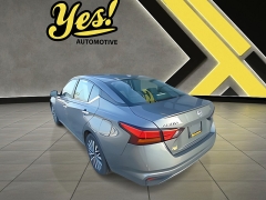 Used 2024  Nissan Altima 2&period;5 SV Sedan at Yes Automotive near Fort Wayne&comma; IN