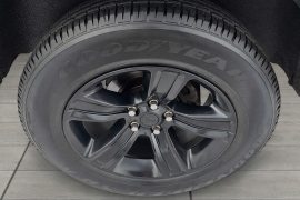 Used 2024  Ram 1500 Classic 4WD Warlock Crew Cab 5'7" Box at Yes Automotive near Fort Wayne&comma; IN