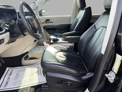 Used 2023  Chrysler Pacifica Touring L FWD at Yes Automotive near Fort Wayne&comma; IN