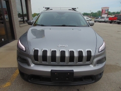 Used 2016 Jeep Cherokee 4d SUV FWD Latitude at Yes Automotive near Fort Wayne, IN