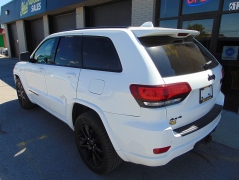 Used 2020 Jeep Grand Cherokee 4d SUV 4WD Laredo Altitude at Yes Automotive near Fort Wayne, IN