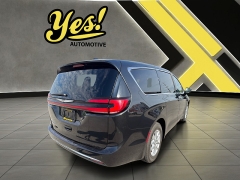 Used 2023  Chrysler Pacifica Touring L FWD at Yes Automotive near Fort Wayne&comma; IN