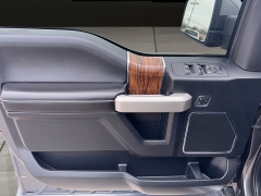 Used 2018  Ford F-150 4WD SuperCrew Lariat 5 1&sol;2 at Yes Automotive near Fort Wayne&comma; IN