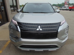 Used 2022 Mitsubishi Outlander SE FWD at Yes Automotive near Fort Wayne, IN