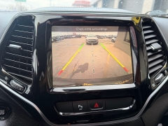 Used 2019  Jeep Cherokee 4d SUV 4WD Limited 3.2L at Yes Automotive near Fort Wayne, IN