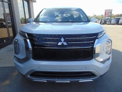 Used 2024 Mitsubishi Outlander SE S-AWC at Yes Automotive near Fort Wayne, IN
