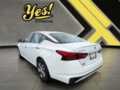 Used 2022  Nissan Altima 2&period;5 S Sedan at Yes Automotive near Fort Wayne&comma; IN