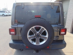 Used 2020 Jeep Wrangler Unlimited 4d SUV 4WD Sahara Altitude at Yes Automotive near Fort Wayne, IN