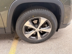 Used 2019  Jeep Cherokee 4d SUV 4WD Limited 3.2L at Yes Automotive near Fort Wayne, IN