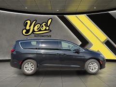 Used 2023  Chrysler Pacifica Touring L FWD at Yes Automotive near Fort Wayne&comma; IN