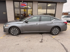 Used 2024  Nissan Altima 2.5 SV Sedan at Yes Automotive near Fort Wayne, IN
