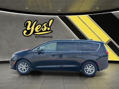 Used 2023  Chrysler Pacifica Touring L FWD at Yes Automotive near Fort Wayne&comma; IN