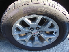 Used 2018 GMC Yukon 4d SUV 4WD SLT Standard Edition at Yes Automotive near Fort Wayne, IN