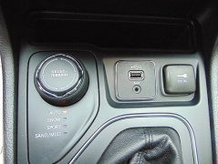Used 2019 Jeep Cherokee 4d SUV 4WD Latitude Plus 2.4L at Yes Automotive near Fort Wayne, IN