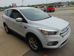Used 2019 Ford Escape 4d SUV FWD SE at Yes Automotive near Fort Wayne, IN