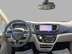Used 2023  Chrysler Pacifica Touring L FWD at Yes Automotive near Fort Wayne&comma; IN