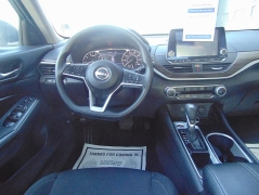 Used 2024  Nissan Altima 2&period;5 SV Sedan at Yes Automotive near Fort Wayne&comma; IN