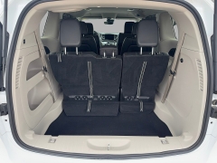 Used 2024  Chrysler Pacifica Touring L FWD at Yes Automotive near Fort Wayne&comma; IN