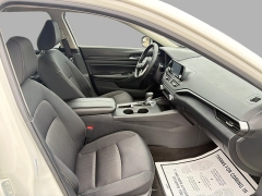 Used 2022  Nissan Altima 2&period;5 S Sedan at Yes Automotive near Fort Wayne&comma; IN