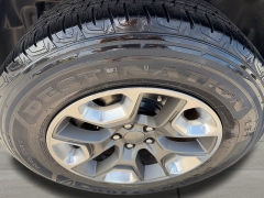 Used 2019  Jeep Renegade 4d SUV 4WD Trailhawk at Yes Automotive near Fort Wayne&comma; IN