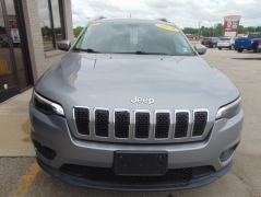 Used 2019 Jeep Cherokee 4d SUV 4WD Latitude Plus 2.4L at Yes Automotive near Fort Wayne, IN