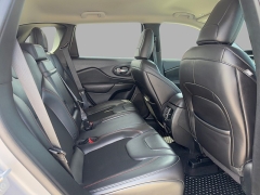 Used 2019  Jeep Renegade 4d SUV 4WD Trailhawk at Yes Automotive near Fort Wayne&comma; IN