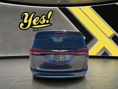 Used 2023  Chrysler Pacifica Touring L FWD at Yes Automotive near Fort Wayne&comma; IN