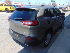 Used 2016 Jeep Cherokee 4d SUV 4WD Limited at Yes Automotive near Fort Wayne, IN