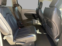 Used 2023  Chrysler Pacifica Touring L FWD at Yes Automotive near Fort Wayne&comma; IN