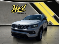  2024 Jeep Compass Latitude 4x4 at Yes Automotive near Fort Wayne&comma; IN