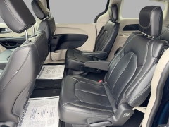 Used 2023  Chrysler Pacifica Touring L FWD at Yes Automotive near Fort Wayne&comma; IN