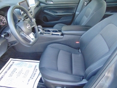 Used 2024  Nissan Altima 2&period;5 SV Sedan at Yes Automotive near Fort Wayne&comma; IN