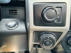 Used 2019  Ford F-150 4WD SuperCrew Lariat 5 1&sol;2 at Yes Automotive near Fort Wayne&comma; IN