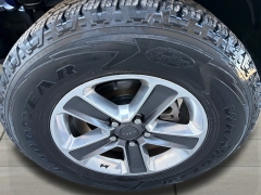 Used 2020  Jeep Wrangler Unlimited 4d SUV 4WD Sahara at Yes Automotive near Fort Wayne&comma; IN