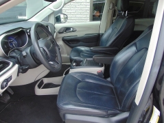 Used 2022 Chrysler Pacifica Touring L FWD at Yes Automotive near Fort Wayne, IN